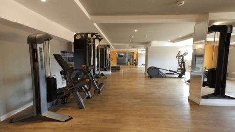 Hospedagem Hot Beach Suítes | Olímpia SP