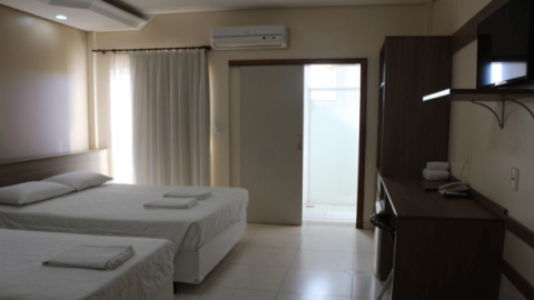 Hospedagem Tiffany Hotel | Olímpia SP